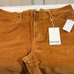 Kensie High Rise Corduroy Jeans in Tan